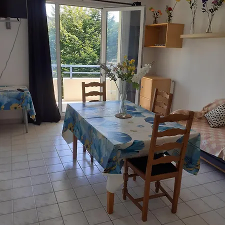 Deux Pieces Apartmán